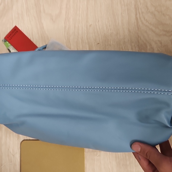 Badgley Mischka crossbody clutch - Picture 4 of 5